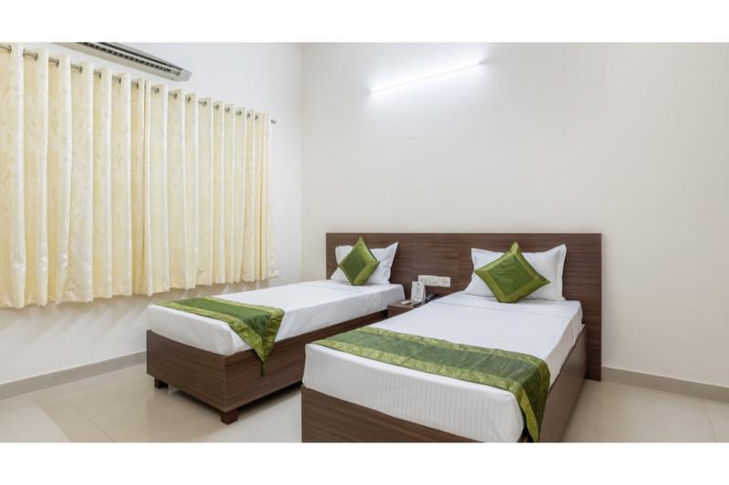 Treebo Comforts Inn, University Road Deralakatte Mangalore Esterno foto